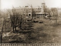 Winchester Inn, 109 South Stewart Street